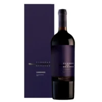 Vino Tierras Moradas Carmenere 750cc + Estuche